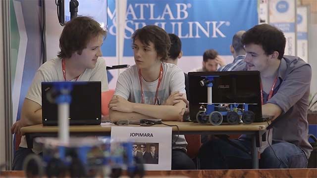 Découvrez pourquoi l’équipe JOPIMARA s’est inscrite à la compétition de programmation robotique « Mission on Mars Robot Challenge 2015 » qui s’est tenue sur le salon Innorobo à Lyon, France.